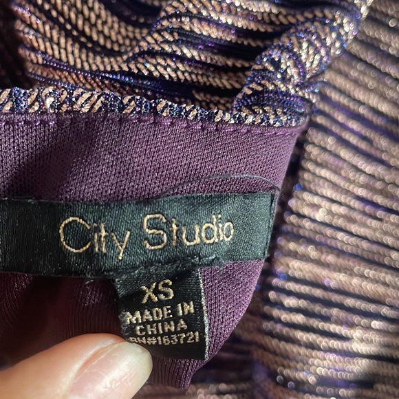 Two piece dress , so cute and comfy , from Macys - Picture 5 of 8